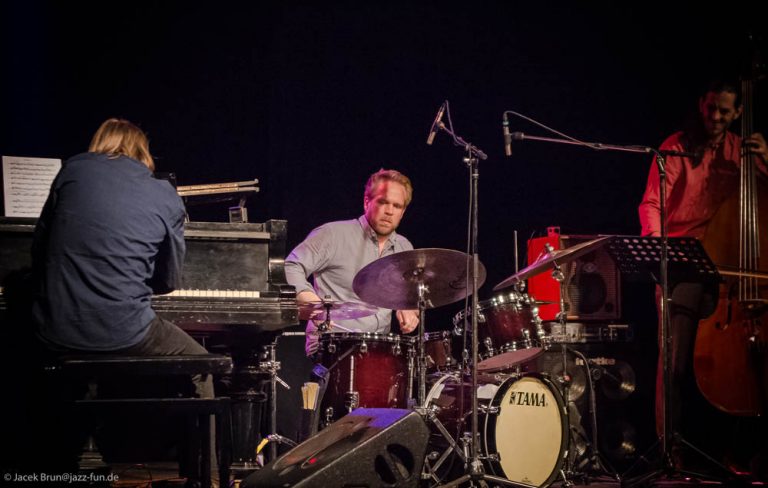 Triosence Di. 24.10.2023 EMIL BRANDQVIST TRIO - Lyrischer Piano-Jazz a la ...